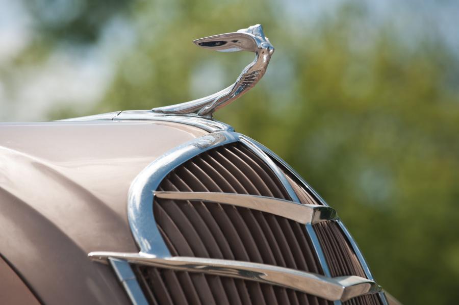 Детали экстерьера DeSoto Airflow Sedan (SG) 1935 года  (фото 17 из 24)